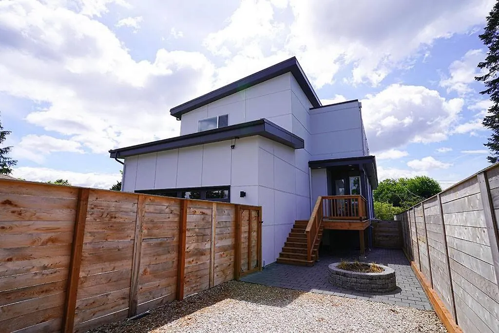 Holiday home New House With Chef'S Kitchen And Spa-Like Suite Seattle