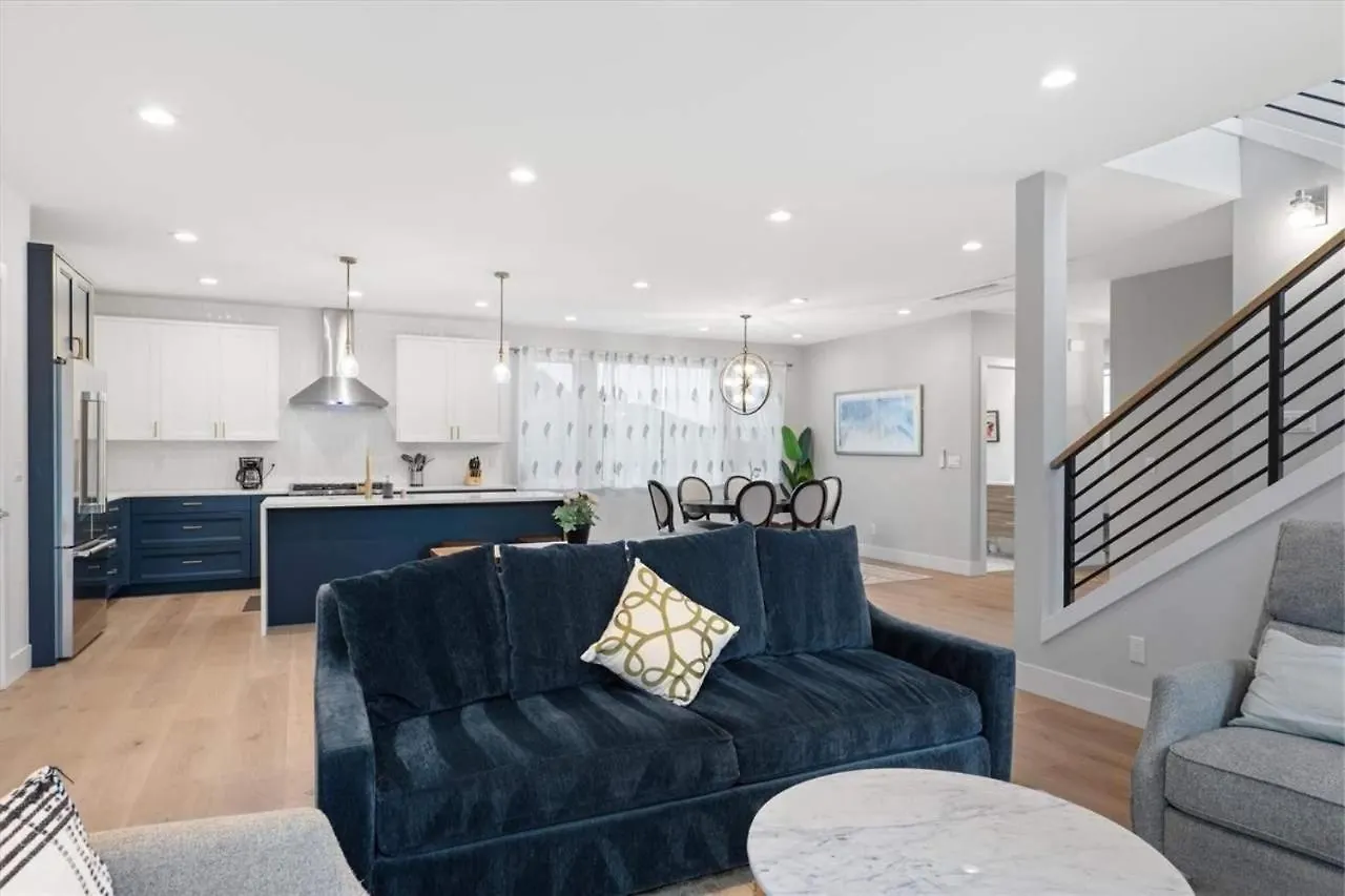 Holiday home New House With Chef'S Kitchen And Spa-Like Suite Seattle United States