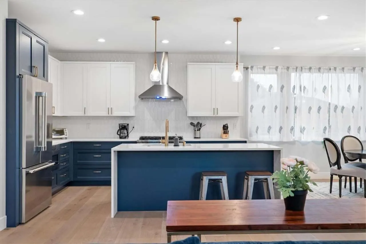 Dom wakacyjny New House With Chef'S Kitchen And Spa-Like Suite Seattle Stany Zjednoczone Ameryki